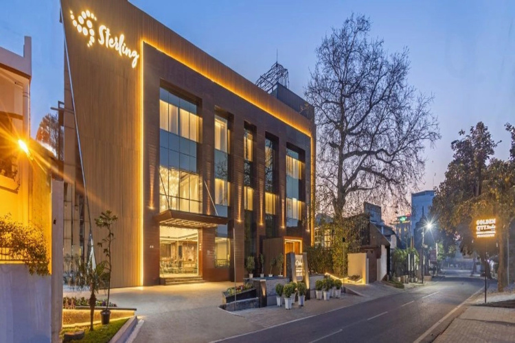 Sterling Borderland Amritsar - 펀자브 주