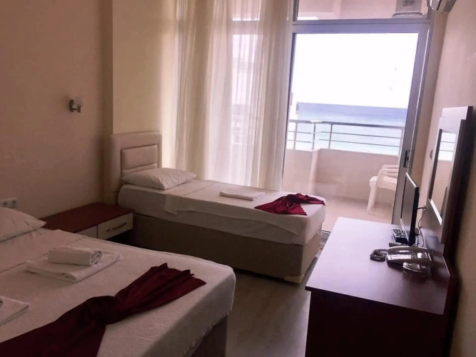 Hotel First Class