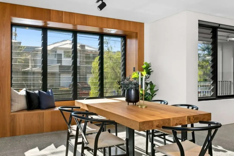 Impeccable 3-bed Home Near the Beach