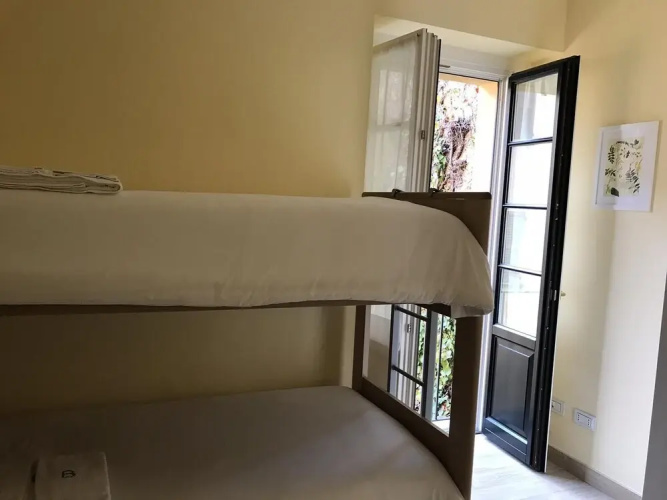 Cottage Bellagio with private garden