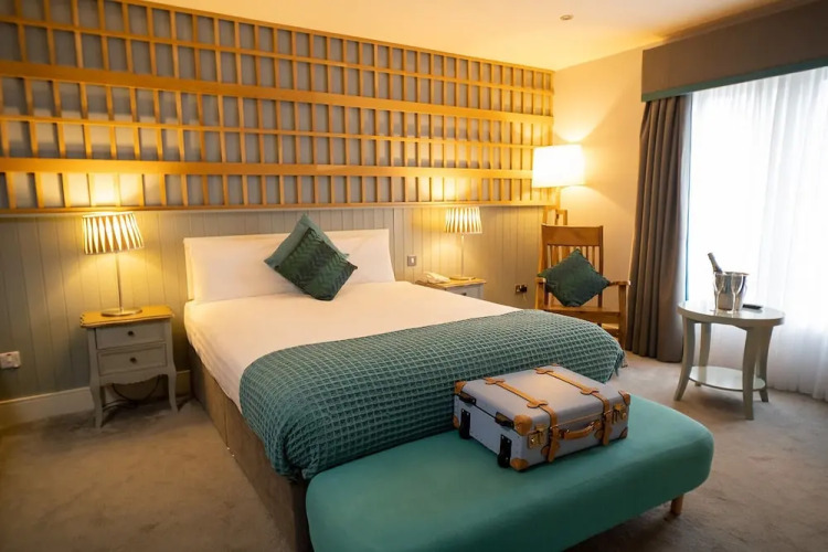 Hotel DoolinOver view