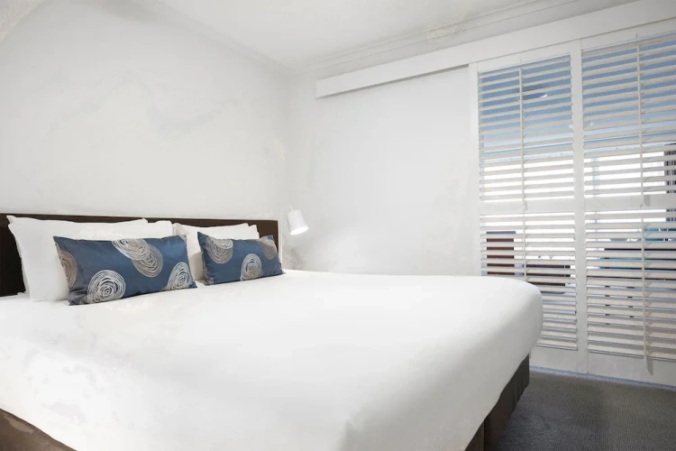 1 Bedroom Apartment with balcony
