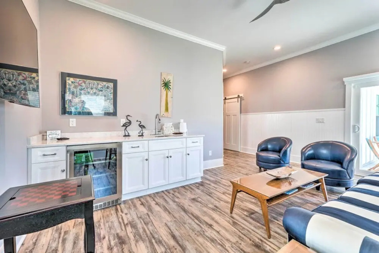Bright Coastal Abode With Porch & Beach Access!