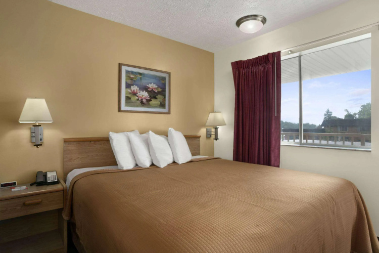Sandusky Inn