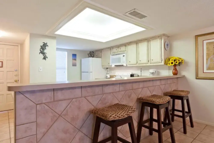 Saida I Condominium 303