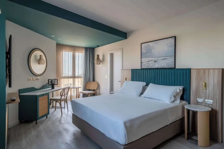 Deluxe Double Suite