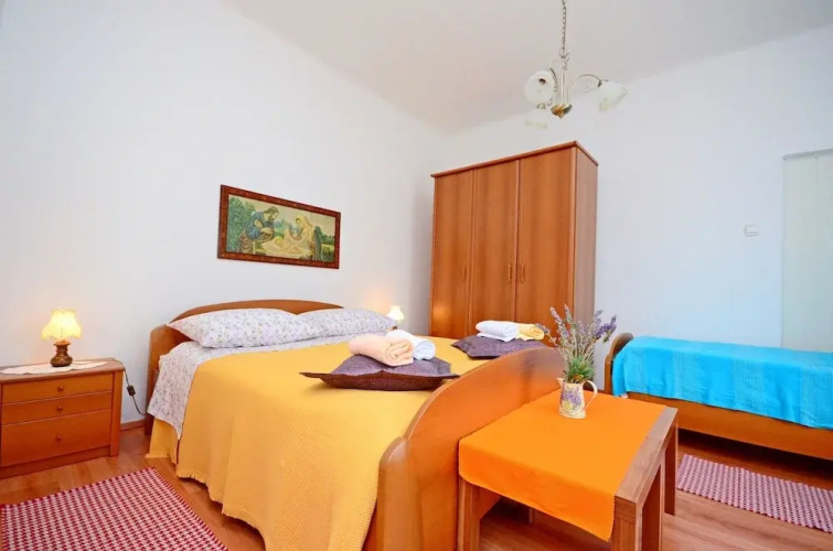 Apartments Bogetic