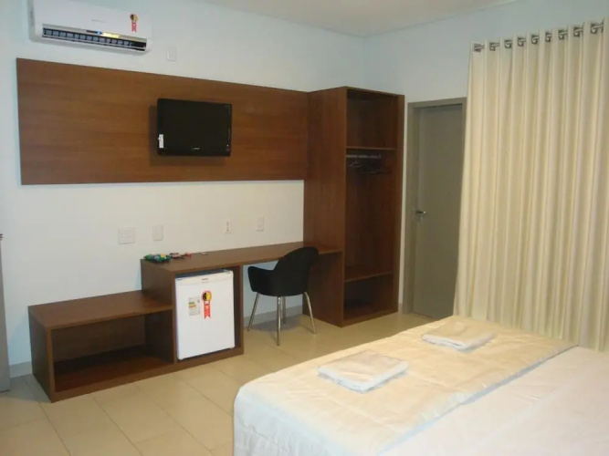 Oasis Hotel