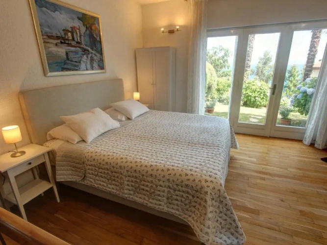 1 Bedroom Apartment with sea view