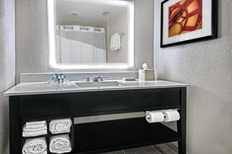 Quadruple Suite