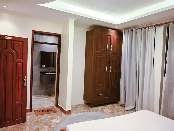 Neon Hotel Ntinda