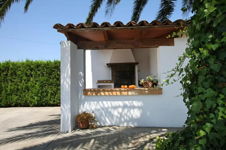 2 Bedrooms Cottage