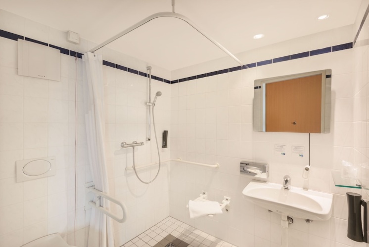Holiday Inn Express Köln-Mülheim by IHG
