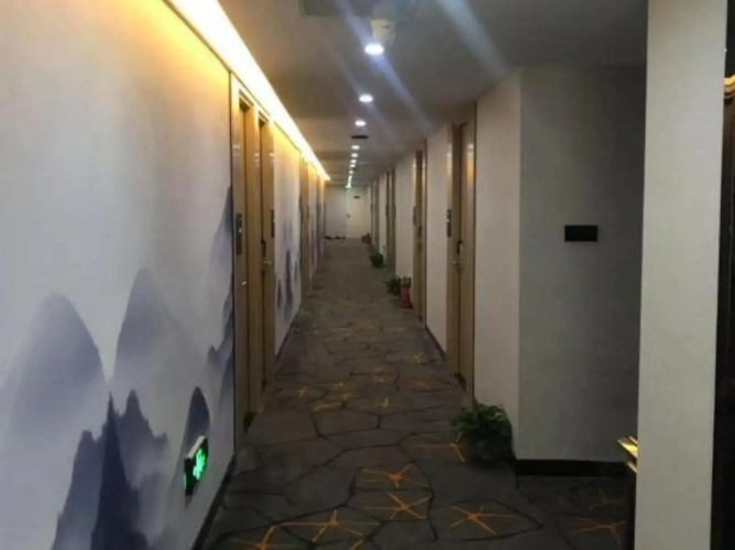 Junyi chain hotel (mei jia road, jiaxing)