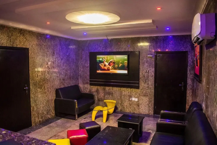 Elicris Hotel