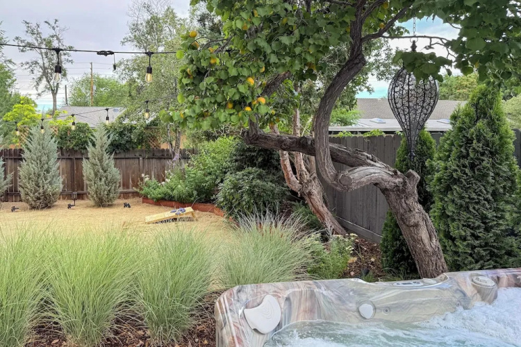 Hot Tub, Fire Pit: Midtown Reno Oasis!