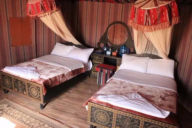 Single Chalet