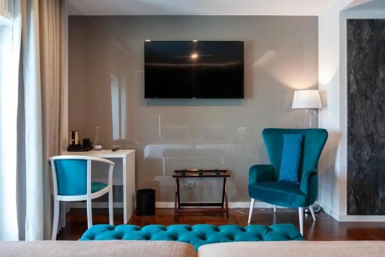 Standard Twin room with balcony