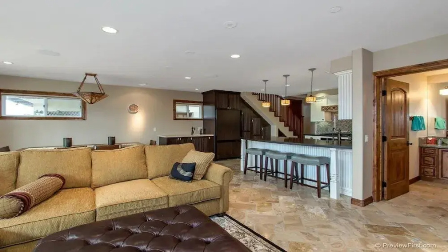 2636 Ocean Front Walk Home