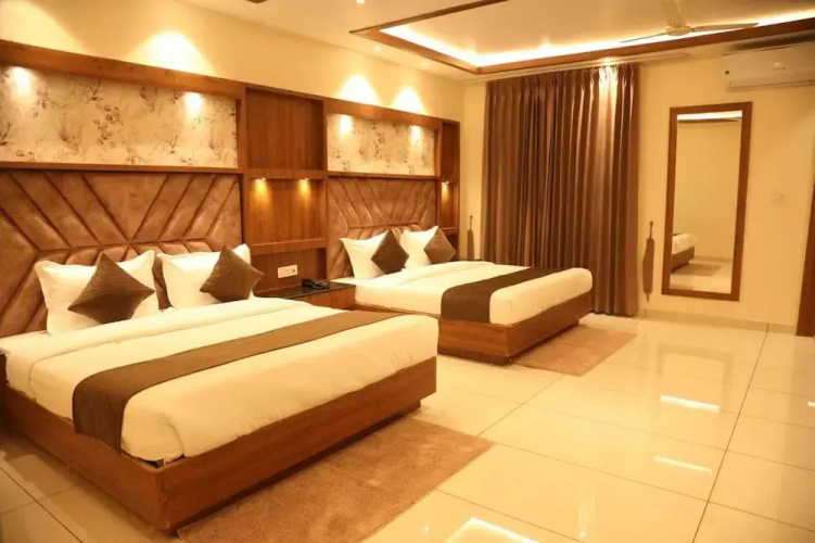 Hotel Sahil Suites
