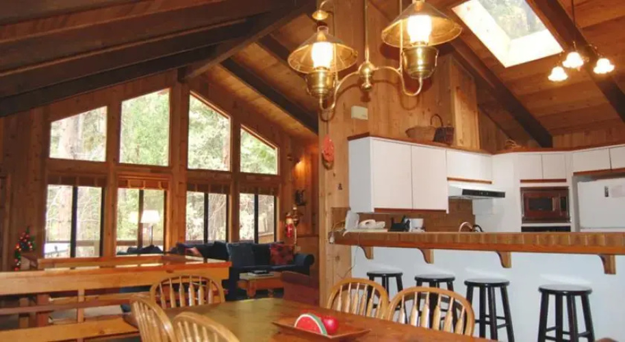 RedAwning Cabin #17B Tylers Bungalow