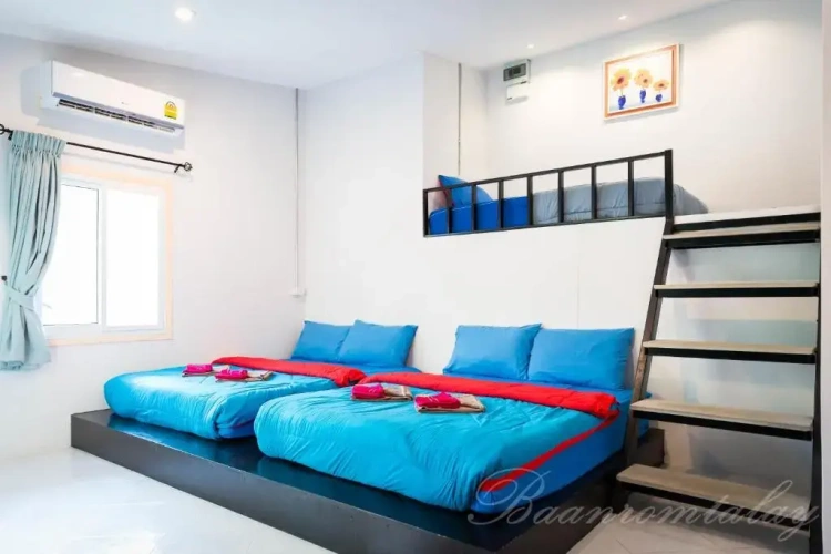 Standard Quadruple room with balcony and with view
