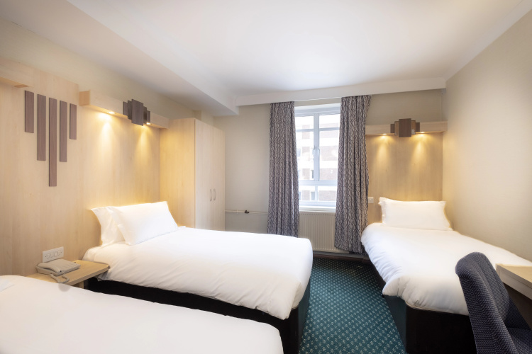 Tavistock Hotel photo 15