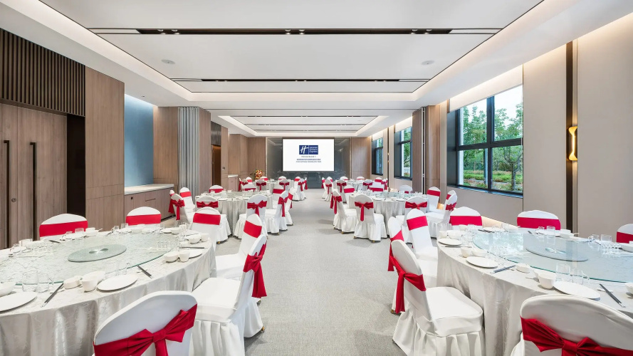 Holiday Inn Express Xi'an Caotang Technology Park By Ihg