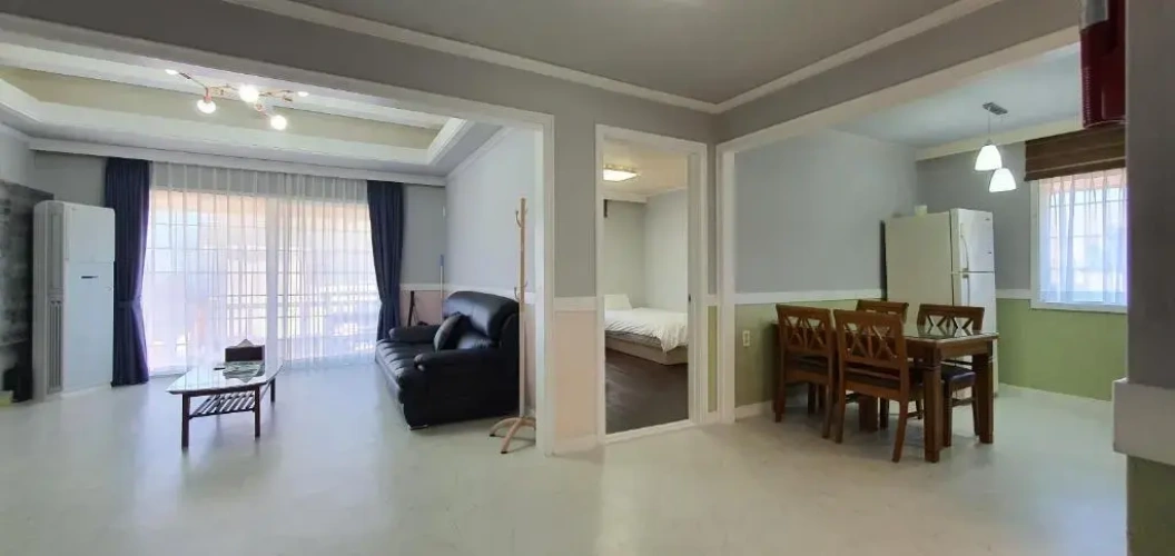 2 Bedrooms Cottage