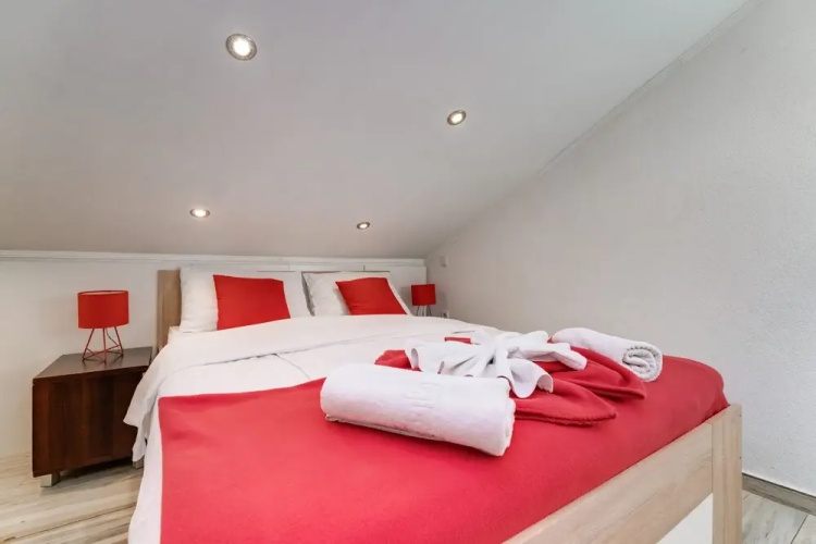 B&B Afrodita