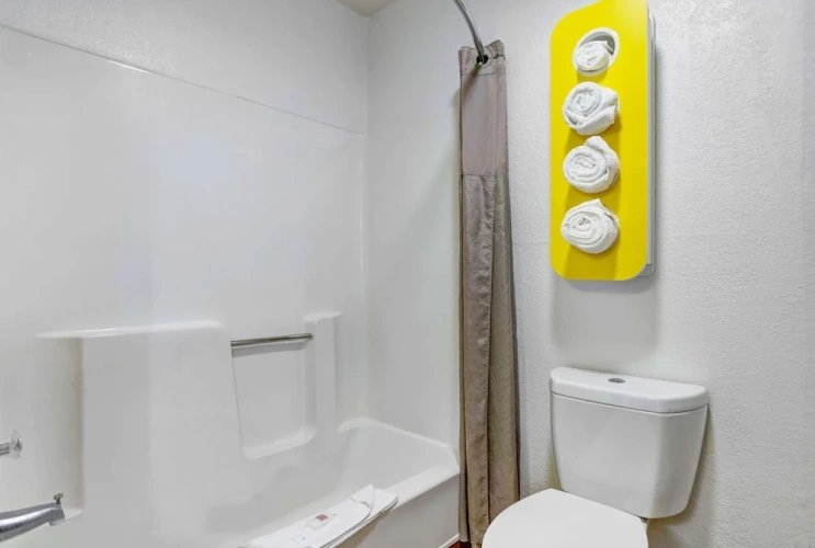 Standard Double Suite