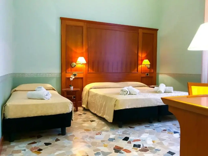 Standard Quadruple room