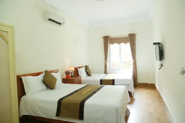 Standard Quadruple room with balcony and with city view