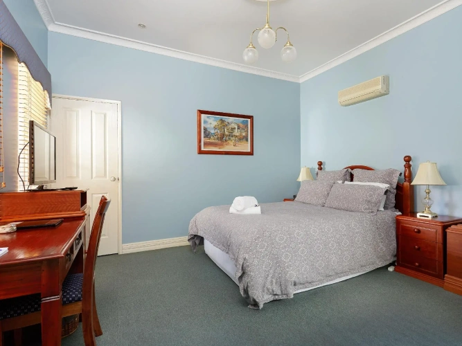 Double Suite