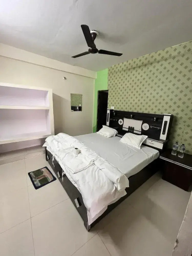 Shivay Inn
