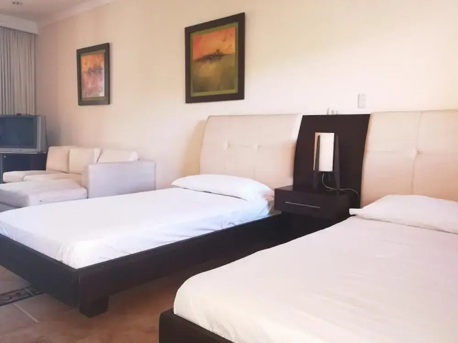 Hotel Penon Suites
