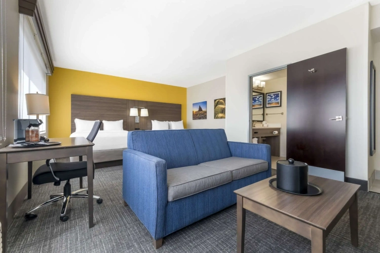 Guest rooms