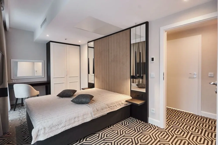 Guest rooms