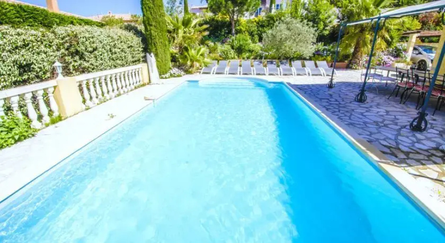 Grande Villa Récente à Sainte Maxime - Golfe de Saint Tropez
