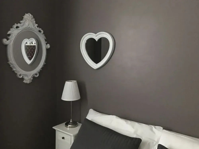 051B&B Room & Breakfast