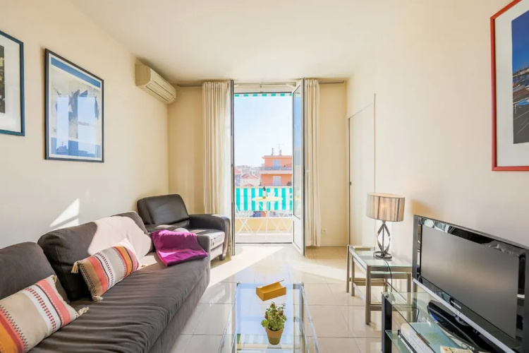Villa Dubouchage AP2066