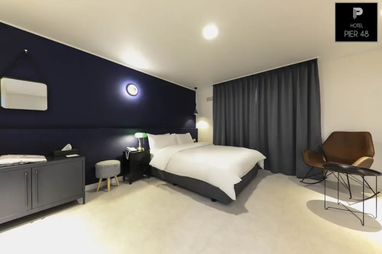 Hotel Pier 48