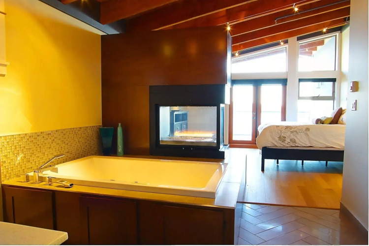 Mariner's Loft