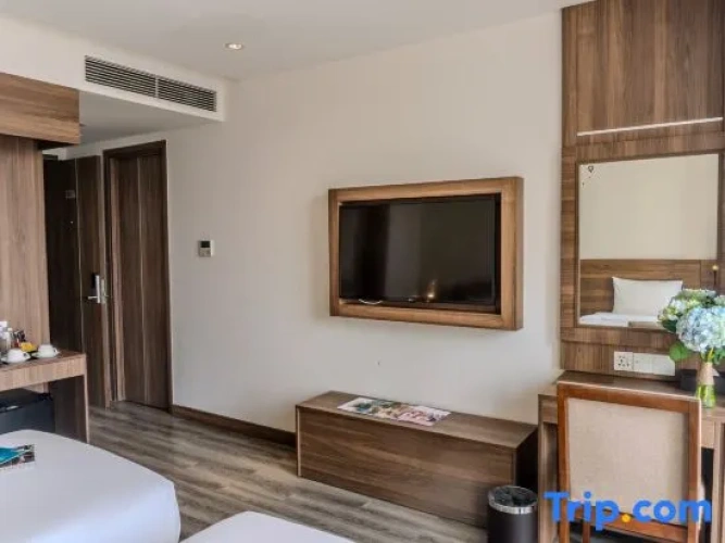 Quadruple Family Suite with balcony
