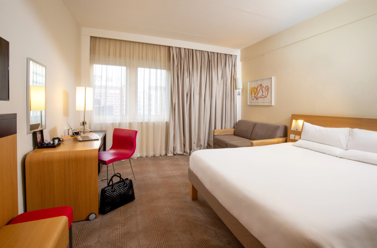 Hotel Novotel London West photo 8
