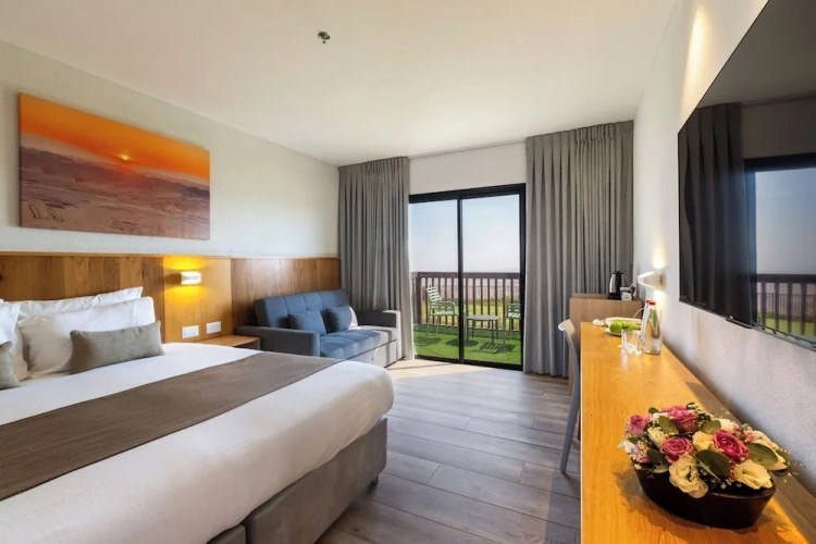 Standard room with balcony