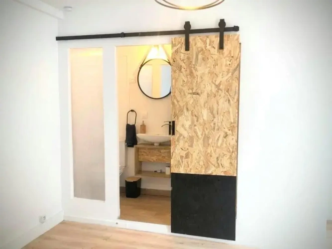 3 Bedrooms Apartment