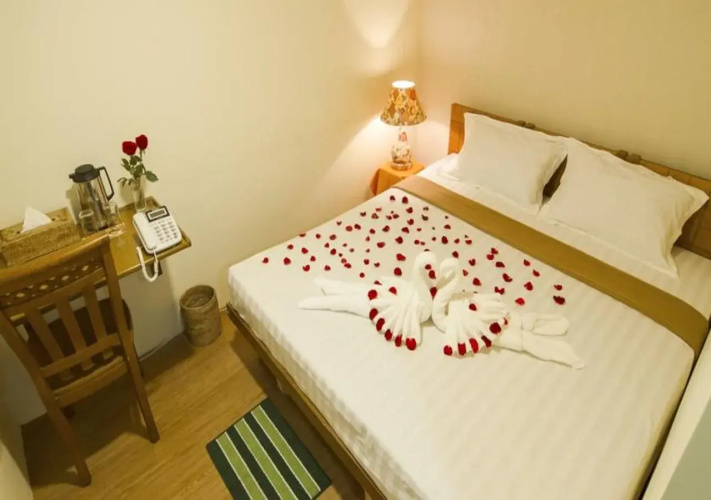 Shwe Htee Guest House Chinatown