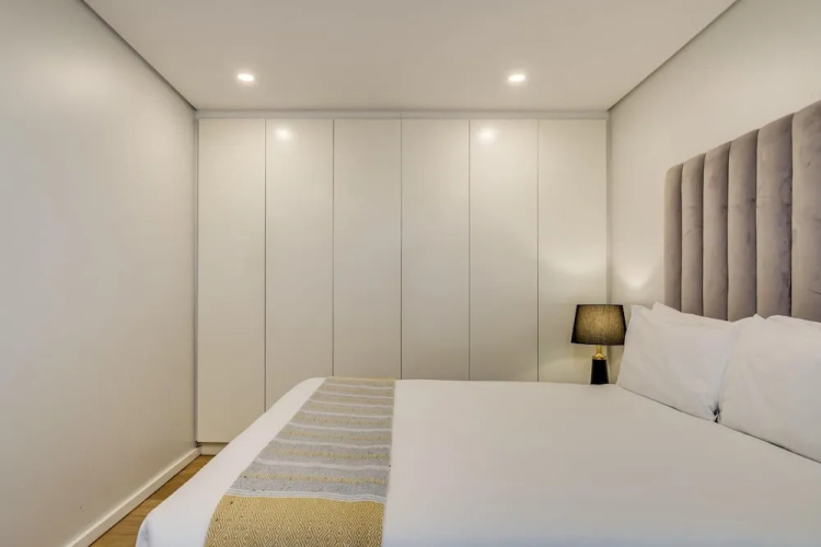 Conveniently Located Apartment in Green Point C on S