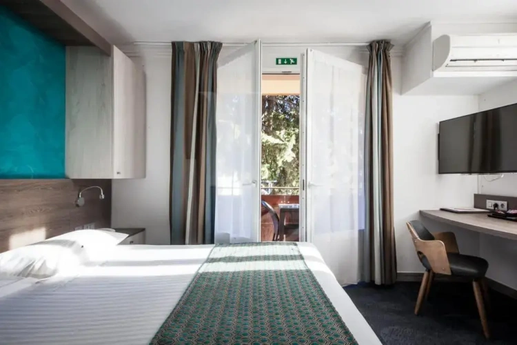 Standard Double room with balcony